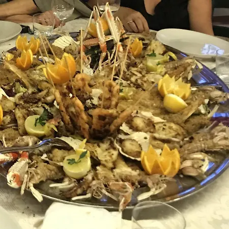 Della Luna Otel Fogliano Marina