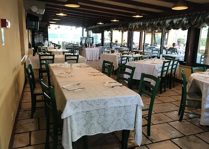 Della Luna فندق Fogliano Marina