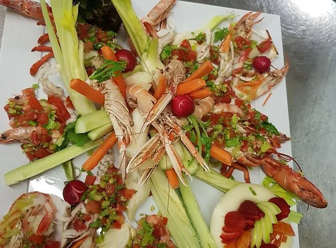 فندق Della Luna Fogliano Marina