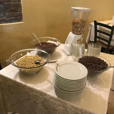 Della Luna * Fogliano Marina