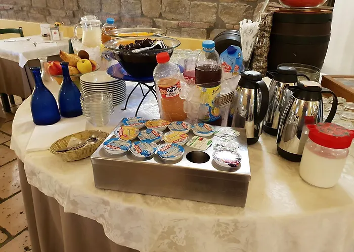 Della Luna * Fogliano Marina